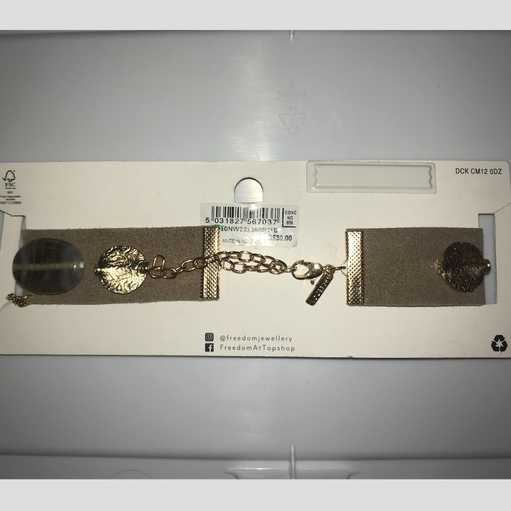 Freedom Collection Choker - Picture 2 of 2